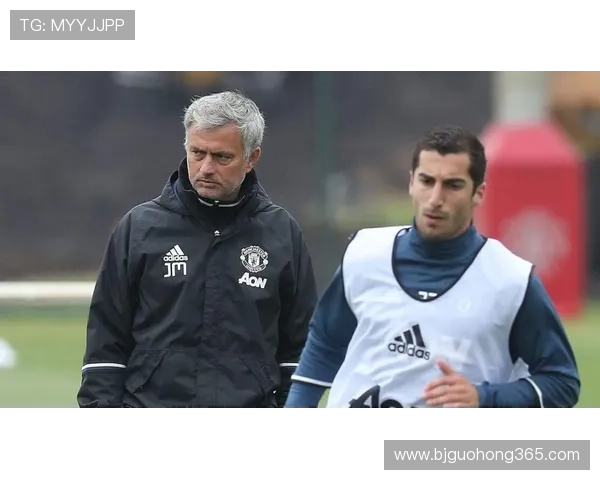 姆希塔良揭露与穆里尼奥矛盾内幕互喷言辞激烈引发关注